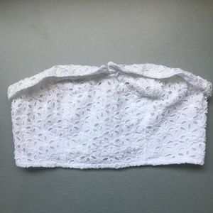 🏈 3/$15 Pins Needles white eyelet crop top/bandea